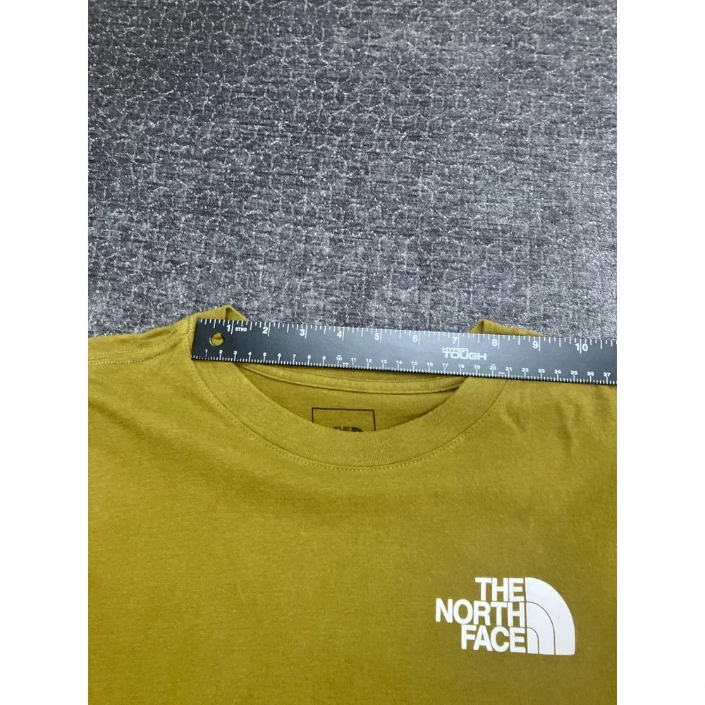 The North Face Never Stop Exploring T-Shirt Mens Small Green‎ Box NSE Graphic